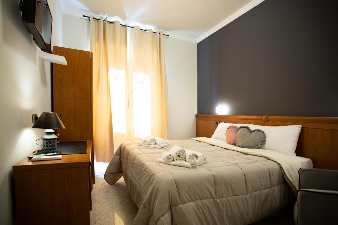 Hotel The Dream Roma Esterno foto